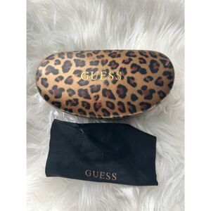 GUESS Hard Shell Clamshell Case Eyeglass Glasses Leopard Cheetah Animal Print